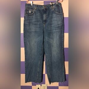 NWT Topshop Loose Fit Cropped Jeans in Médium Blue Wash - Size 36T / 14 Tall